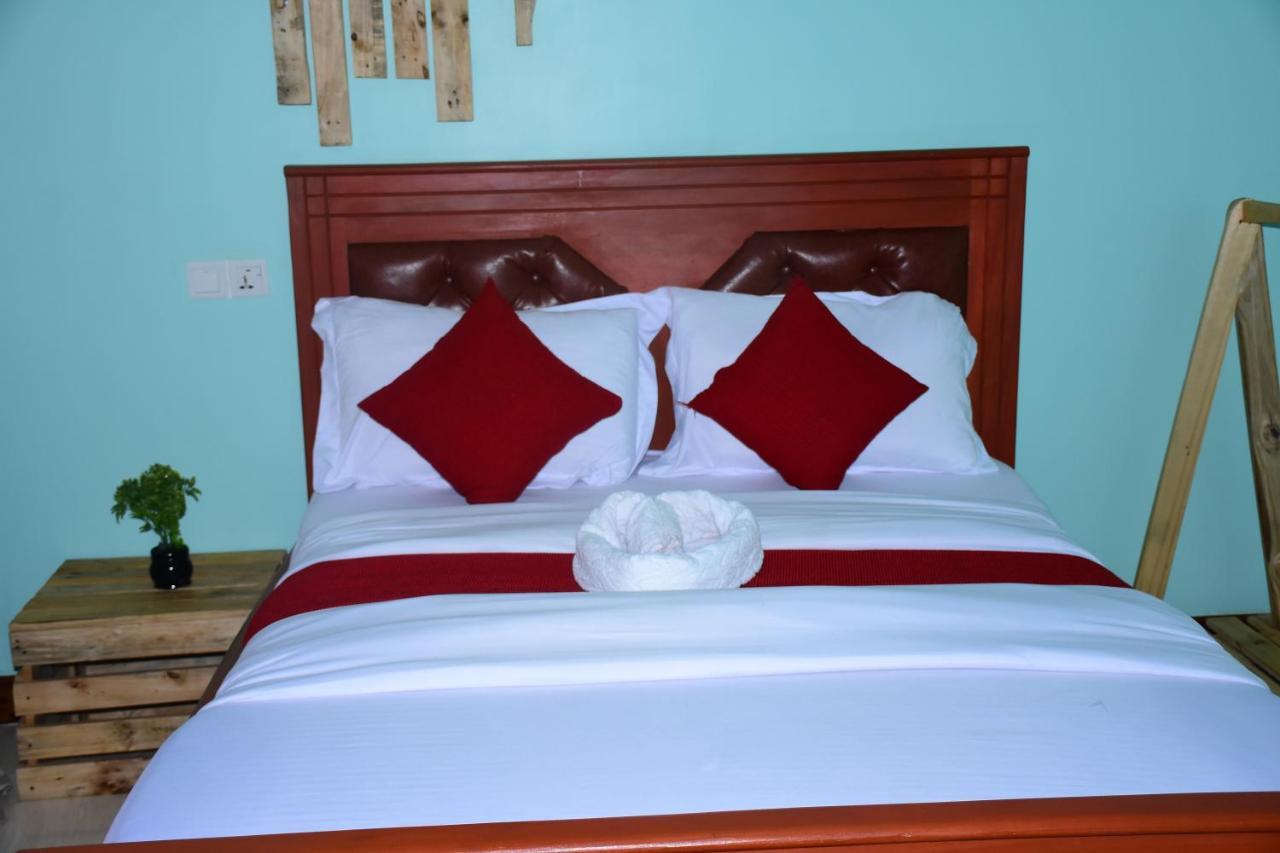Safari Park House Bed and Breakfast Arusha Exteriör bild