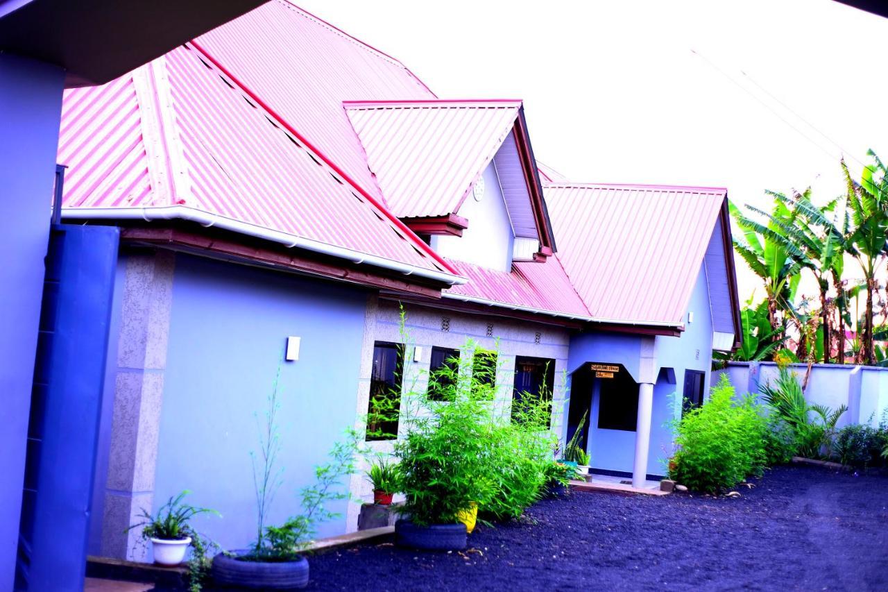 Safari Park House Bed and Breakfast Arusha Exteriör bild