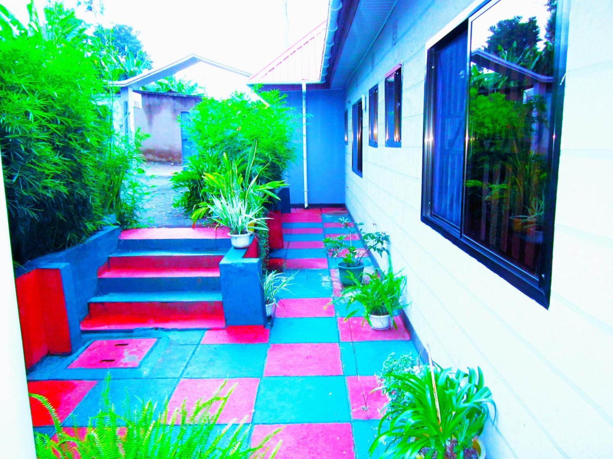 Safari Park House Bed and Breakfast Arusha Exteriör bild