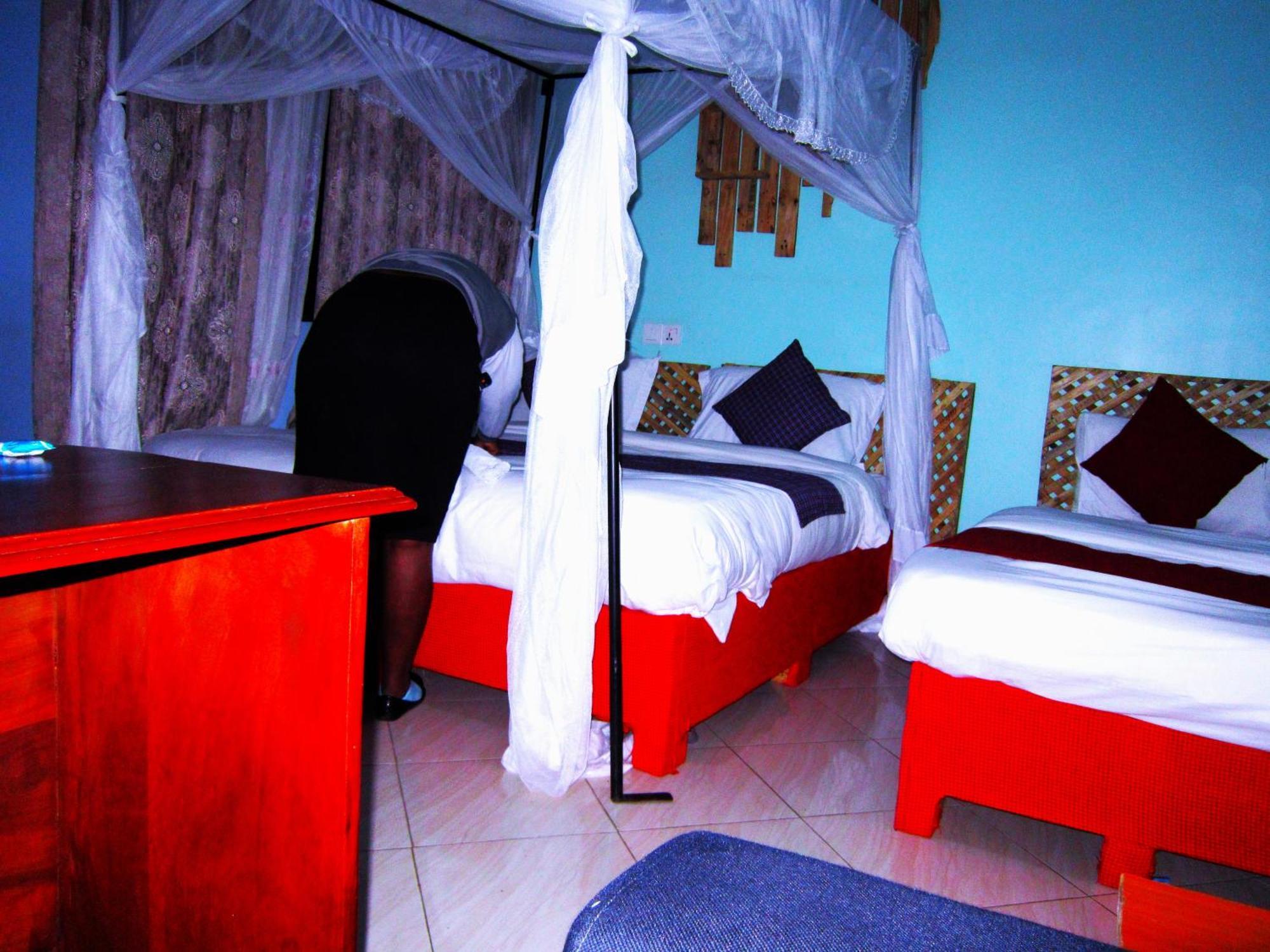 Safari Park House Bed and Breakfast Arusha Exteriör bild