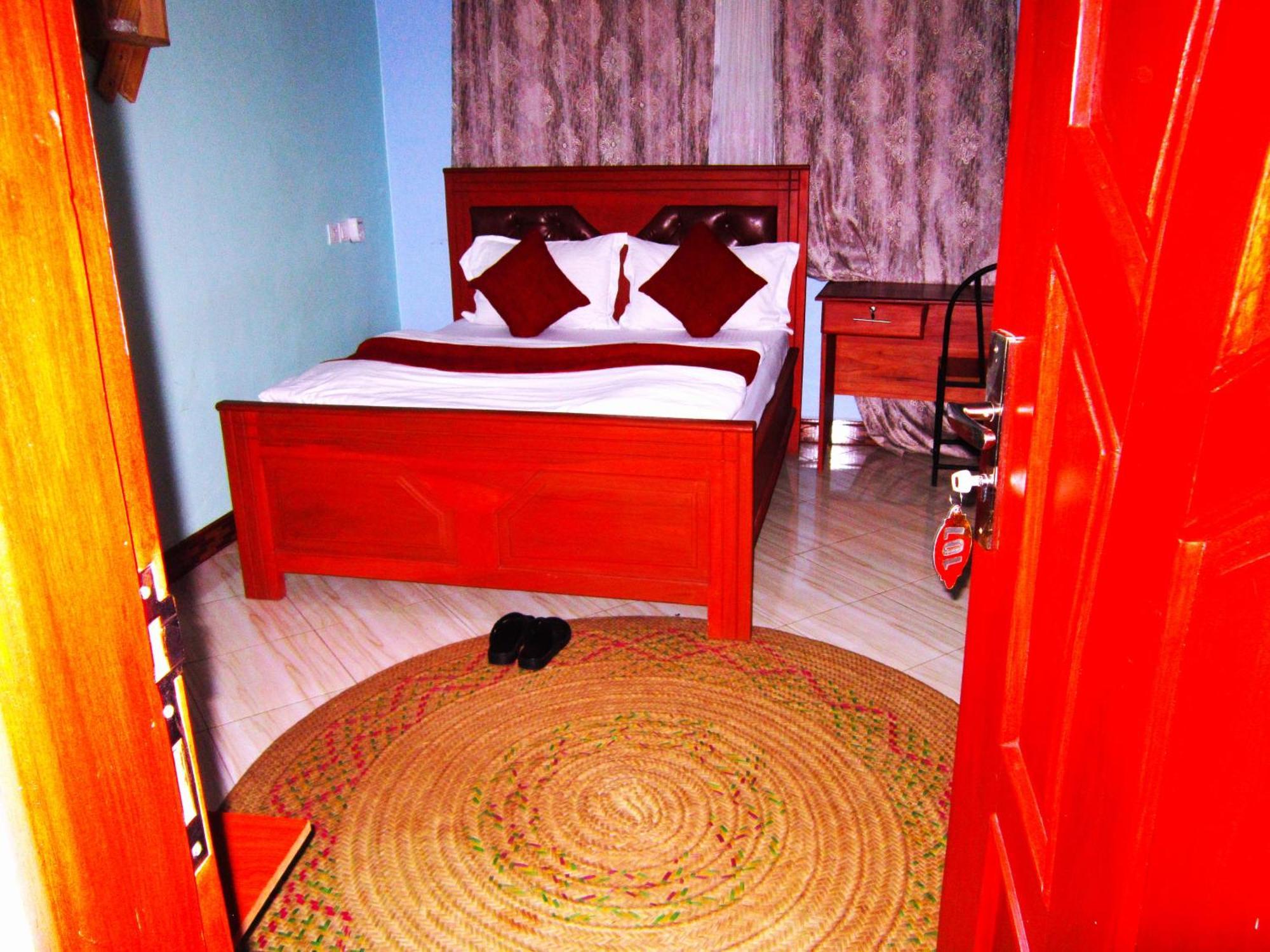 Safari Park House Bed and Breakfast Arusha Exteriör bild